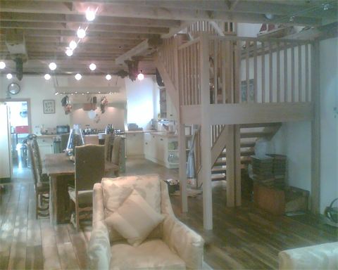 Catenery Wire Lighting System